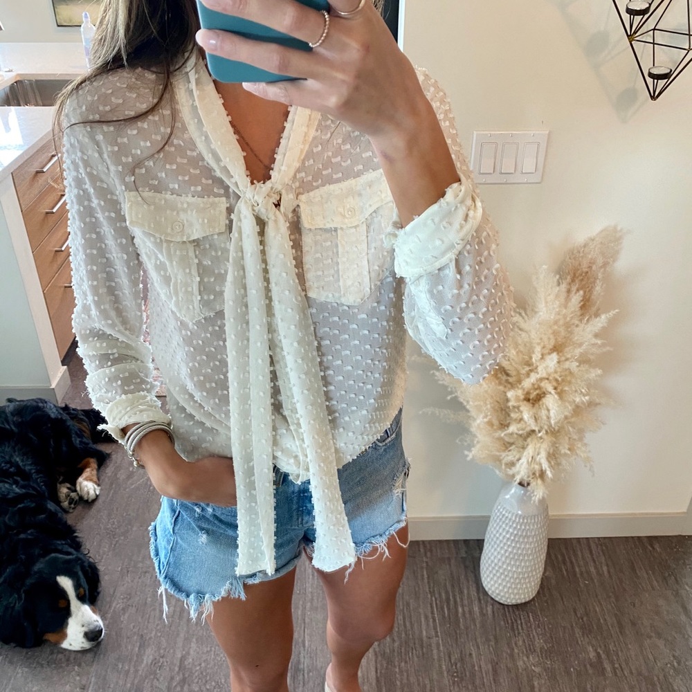 Banana Republic button up blouse